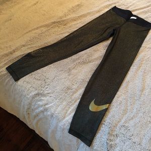 Nike Dri-Fit athletic legging tights
